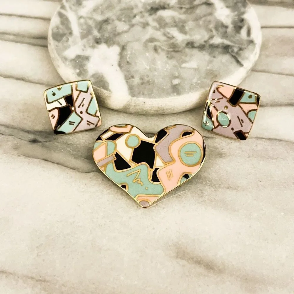 Vintage Cynthia Chuang Heart Brooch and Square‎ Earrings Set Ceramic Unsigned